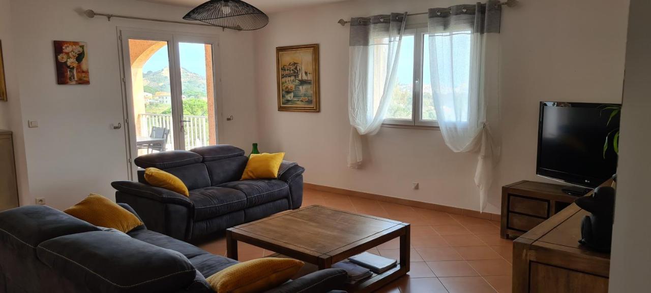 Holiday home 130m2 Qui Surplombe La Baie De Calvi Vue Citadelle